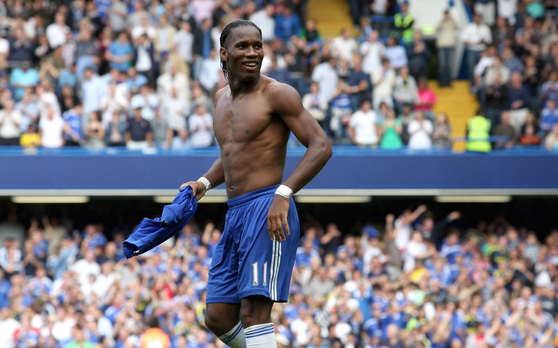 征服者双线告捷，绿狮咆哮欧陆，金童掌舵德甲