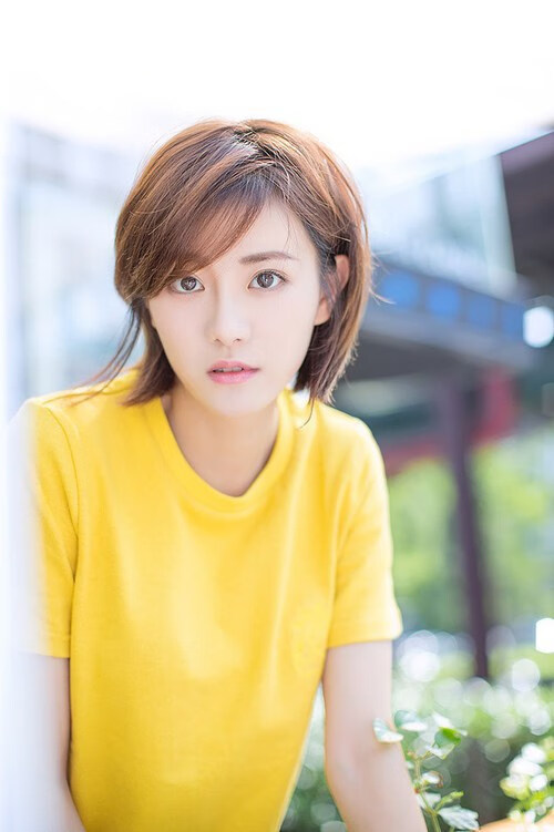 1.主标题，齿轮无声，悬念已碎