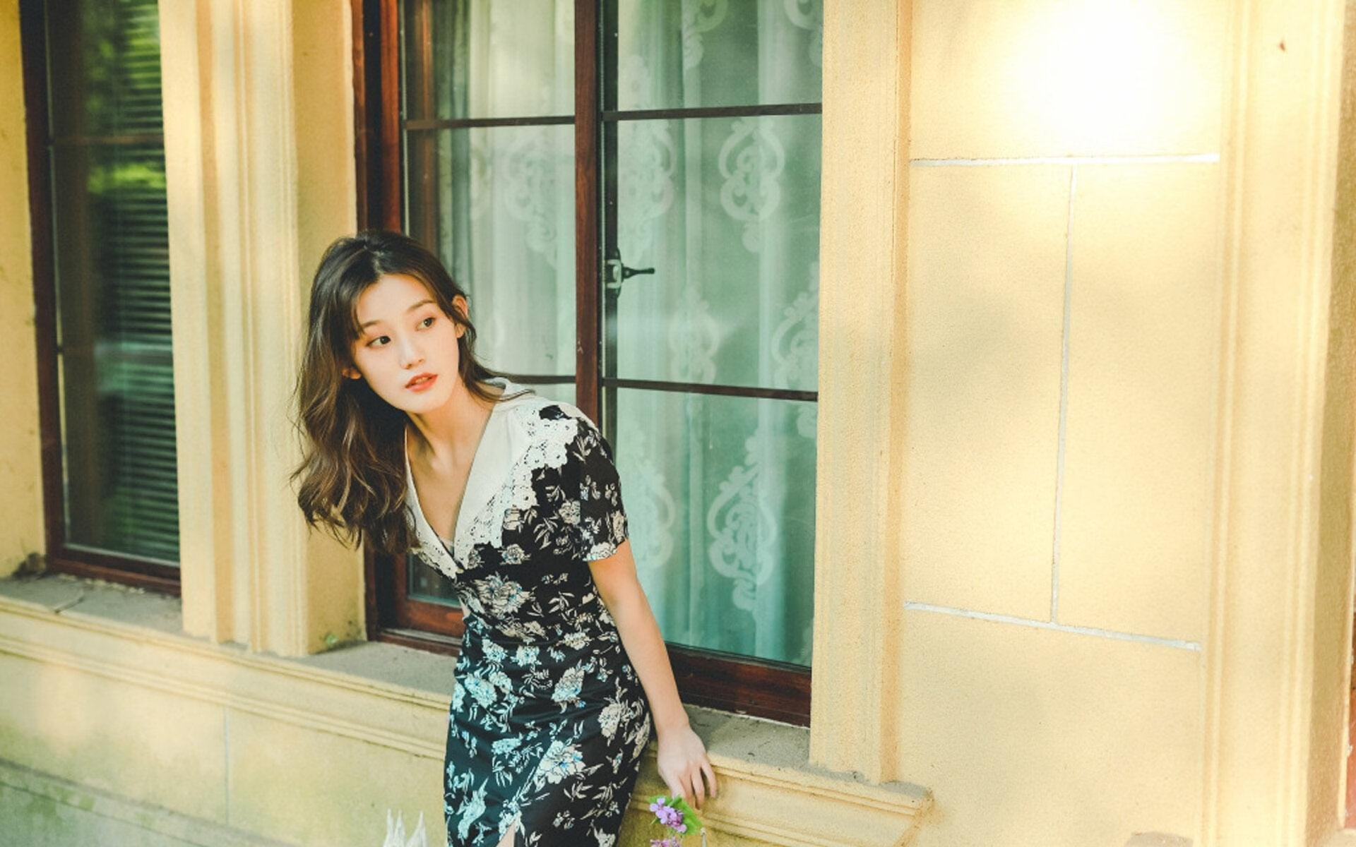 卡塔尔狂沙冲垮马赛，维斯塔潘加冕夜的战术革命与意外转折