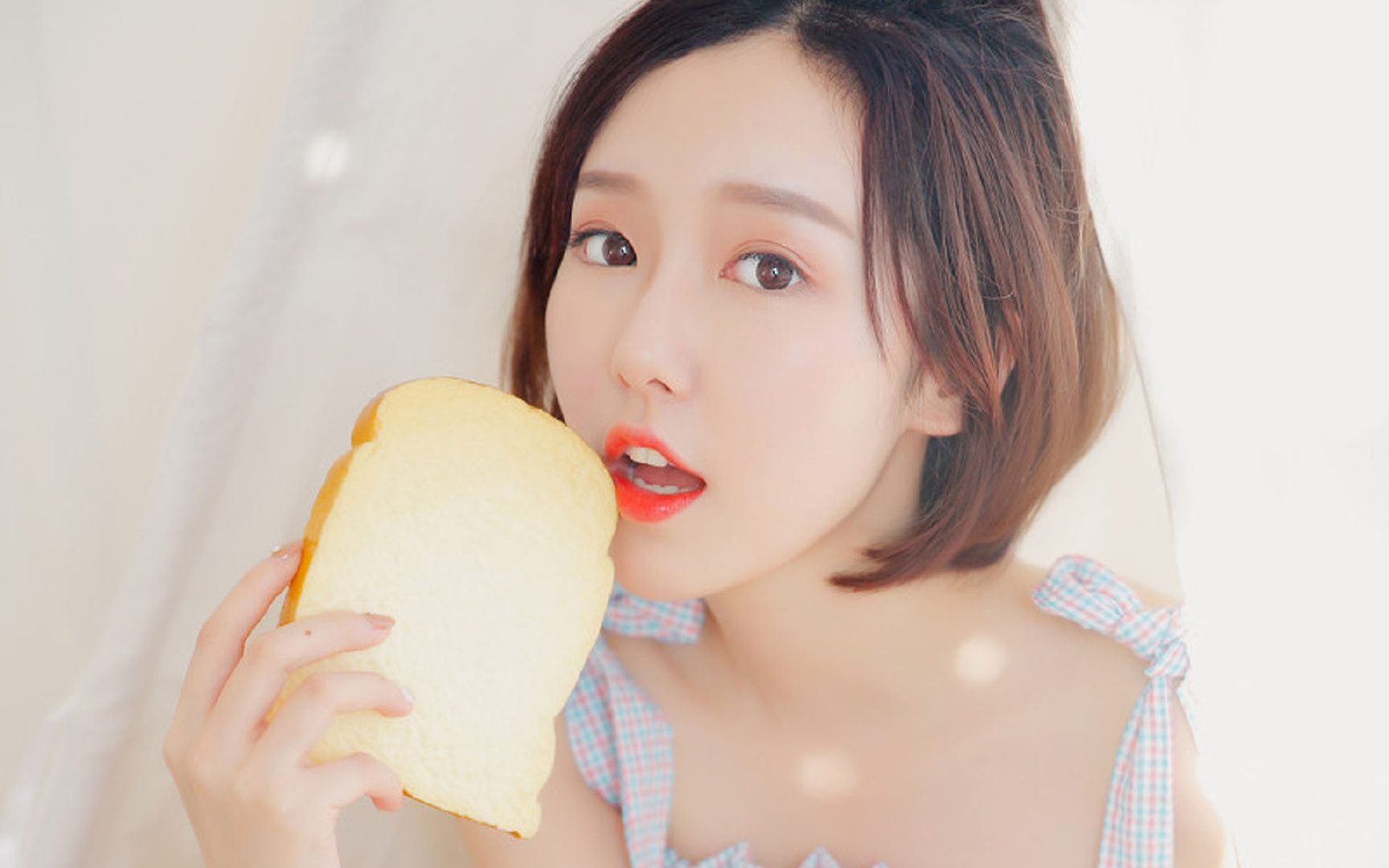 冰与火的狂想曲，当维尼修斯与冰岛并肩，G组上演最硬核的反叛盛宴